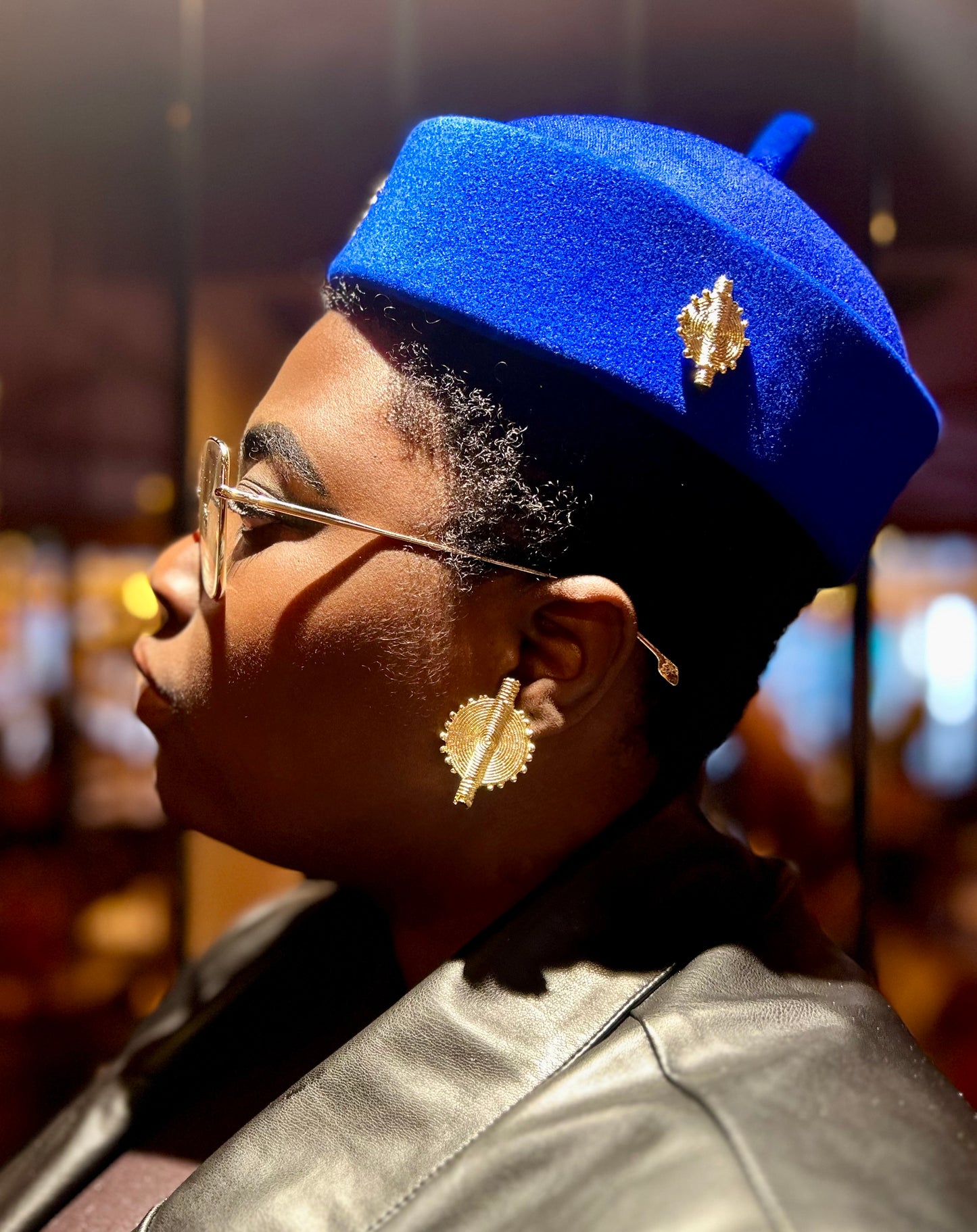 Chapeau AKAN bleu roi